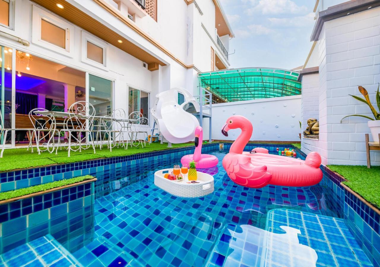Room@Gallery Pool Villa Pattaya Esterno foto