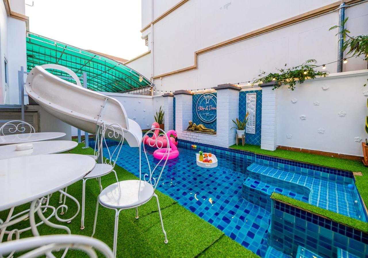 Room@Gallery Pool Villa Pattaya Esterno foto