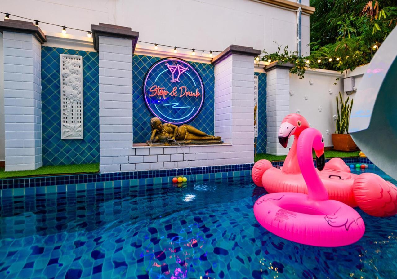Room@Gallery Pool Villa Pattaya Esterno foto